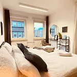 Apartamento Neu Gruppenurlaub In Der Kieler Innenstadt