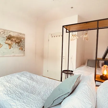 Neu Gruppenurlaub In Der Kieler Innenstadt Kiel