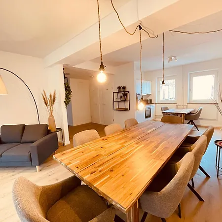 Apartamento Neu Gruppenurlaub In Der Kieler Innenstadt *